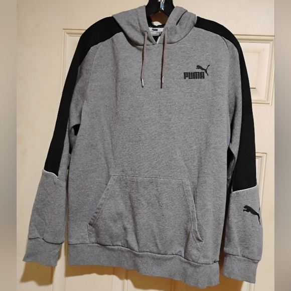 Puma Size Medium Men's Two-Tone Gray Hoodie Pullover Sweatshirt - Picture 1 of 5